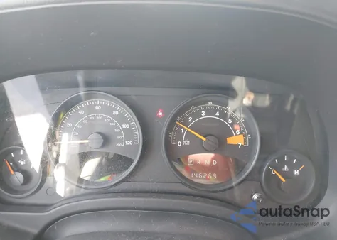 2014 Jeep Patriot Sport z USA, uszkodzony, nr VIN 1C4NJPBA5ED801377